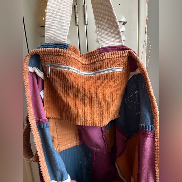 UO Suda Patched XL Tote Bag - Picture 7 of 16